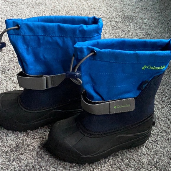 columbia sportswear snow boots